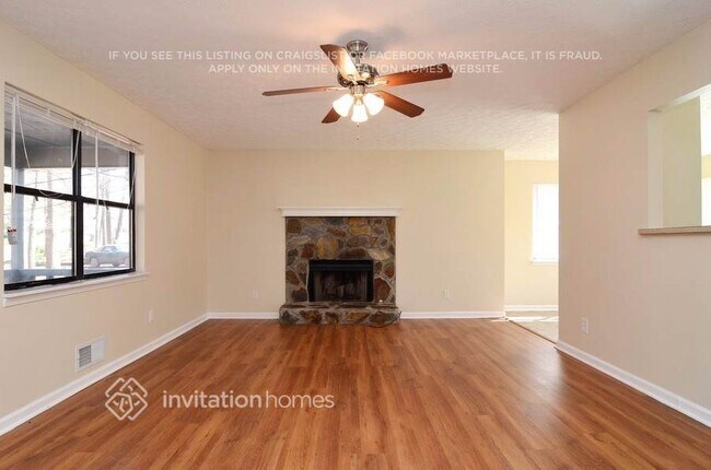 Foto del edificio - 206 Quail Hollow Dr