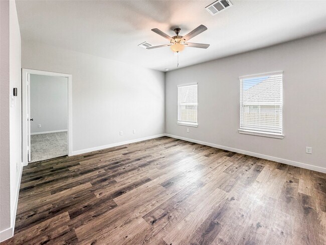 Foto del edificio - 11979 Wisteria Mdws Dr