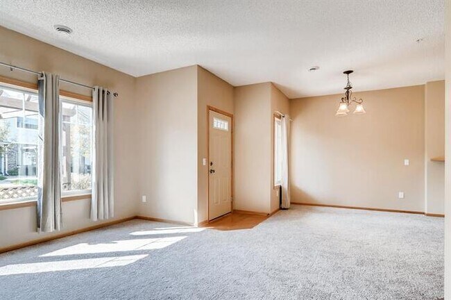 Foto del edificio - 190 Shetland Ln, Lino Lakes, MN, 55014