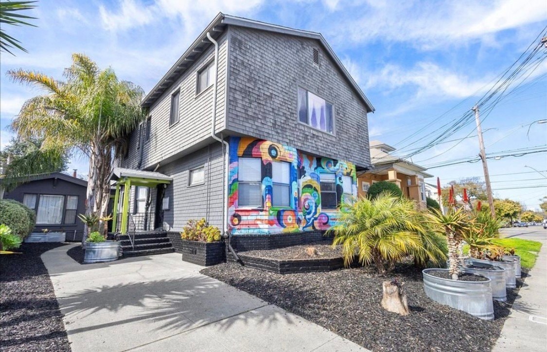 Photo - 1551 St Charles St (Alameda, CA)
