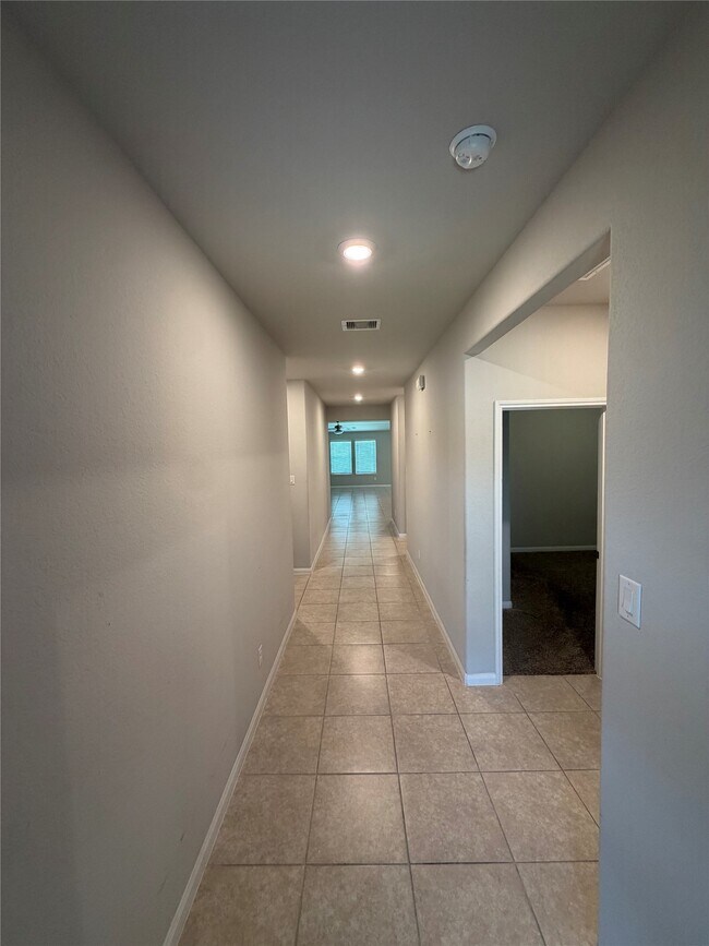 Foto del edificio - 3115 Tanner Dell Ct