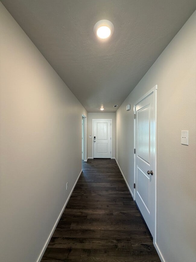 Building Photo - Beautiful & Brand New- 4 bed, 2 bath w/Quartz Countertops & Fenced Yard