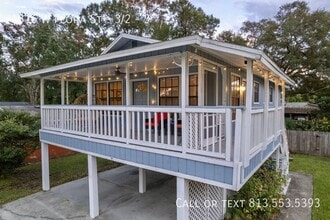 Building Photo - 1816 W Flora St