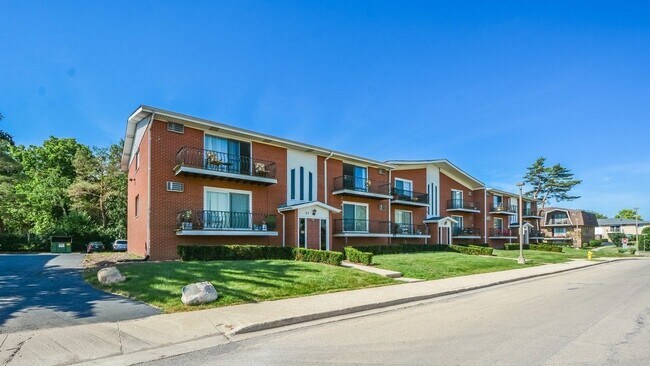 Building Photo - 23 Willow Way