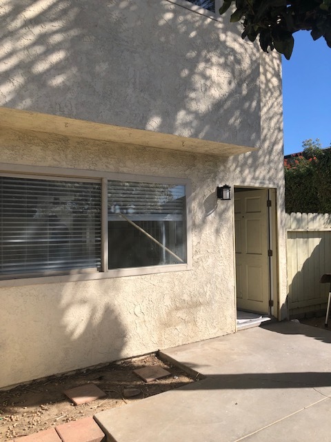 Building Photo - 2153 Maple St