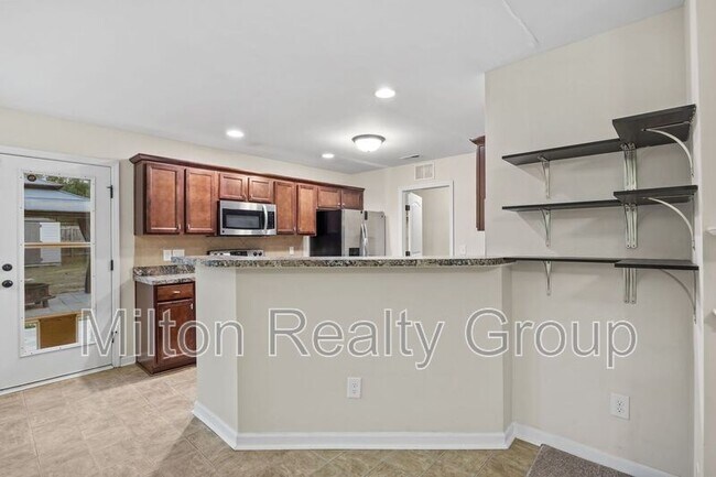 Foto del edificio - 111 Angel Oak Dr