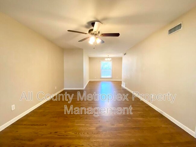 Photo - 9560 Mercer Drive House
