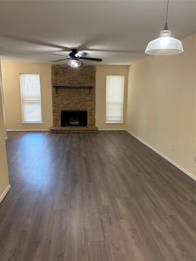 Photo - 10650 Steppington Dr (Dallas, TX)