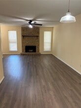 Building Photo - 10650 Steppington Dr