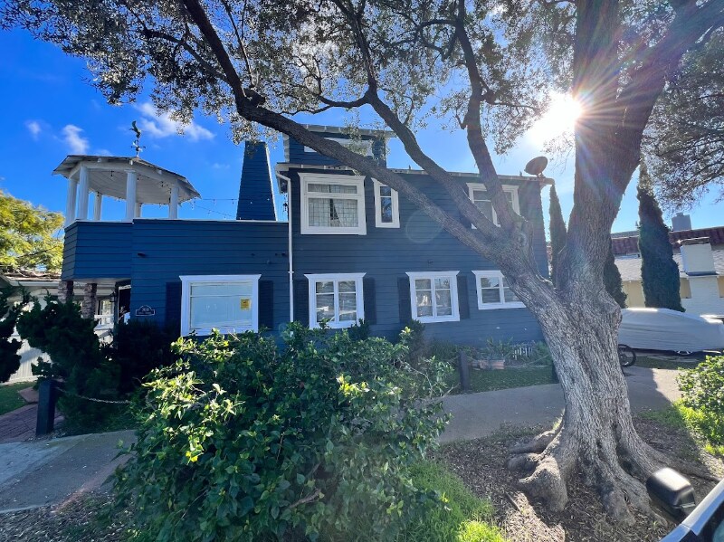 Foto principal - 703 Olive Ave