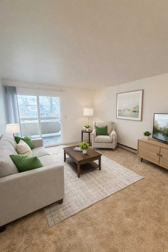 Building Photo - 512 E Mission Ave