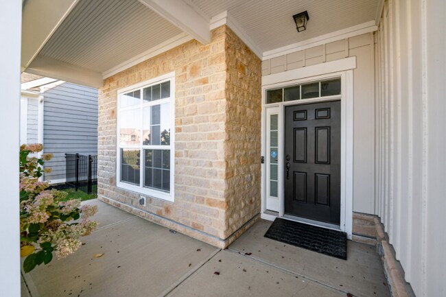 Foto del edificio - 5173 Hamptonshire Dr