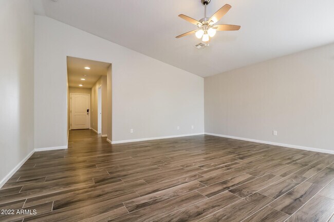 Building Photo - 3839 S 26th St