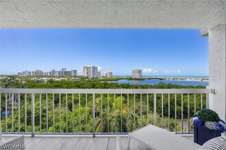 Building Photo - 5501 Heron Point Dr