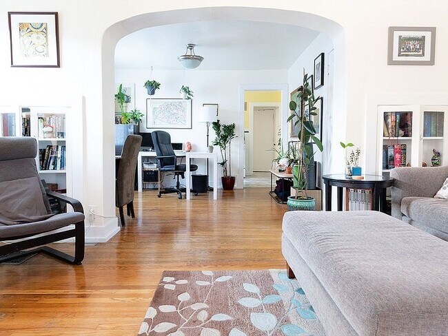 Living Room/Dinning Room - 743 E 900 S