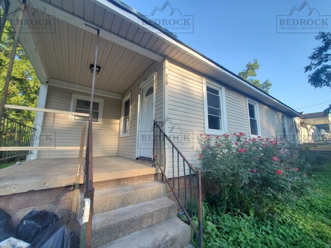 Foto del edificio - 218 Richmond Dr NW