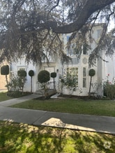 Building Photo - 4116-4120 Los Feliz Blvd