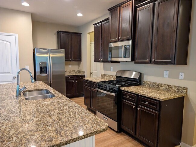 Foto del edificio - 4605 Fourth Rail Ln