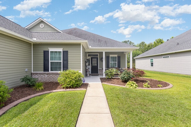 Building Photo - 231 Belclare Way