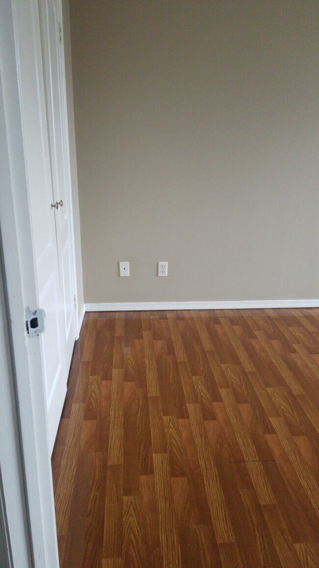 Foto del edificio - 2604 Melanie Dr