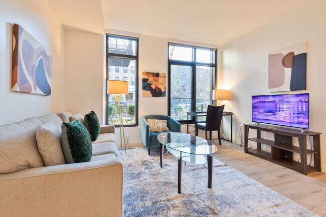 Building Photo - 60 Kilmarnock St