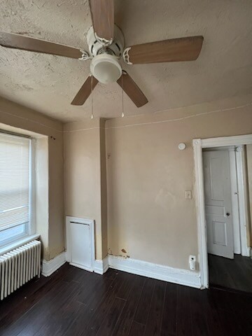 Building Photo - 4708 Hazel Ave