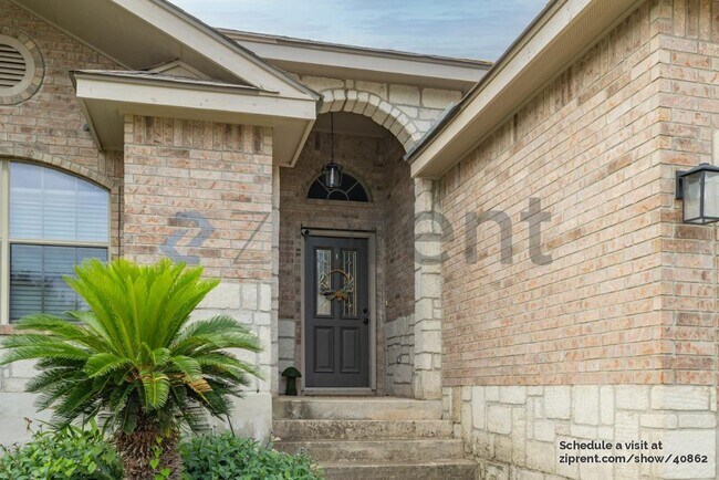 Building Photo - 6706 Raintree Pl