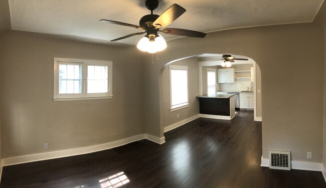 Building Photo - 4510 4th Ave S