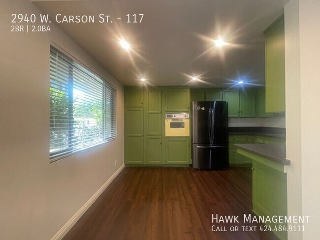 Foto del edificio - 2940 W Carson St