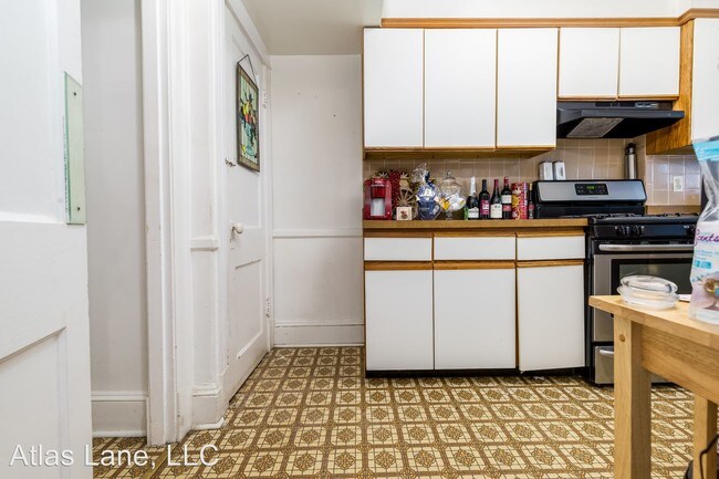Foto del edificio - 3 br, 1.5 bath House - 4841 Illinois Ave NW