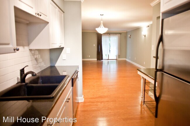 Foto del edificio - 2 br, 1 bath House - 1513 East Franklin St...