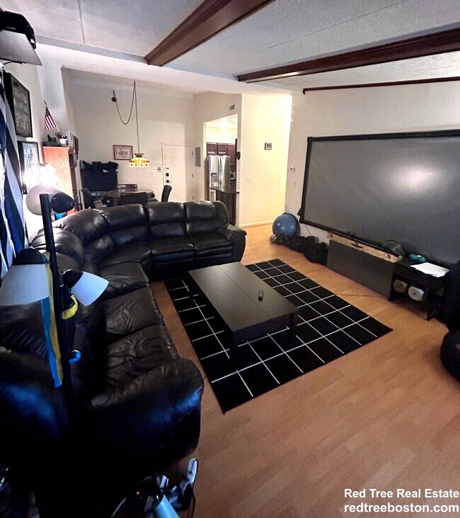 Building Photo - 57 Broadlawn Park Apt #4b, Newton, MA 0246...