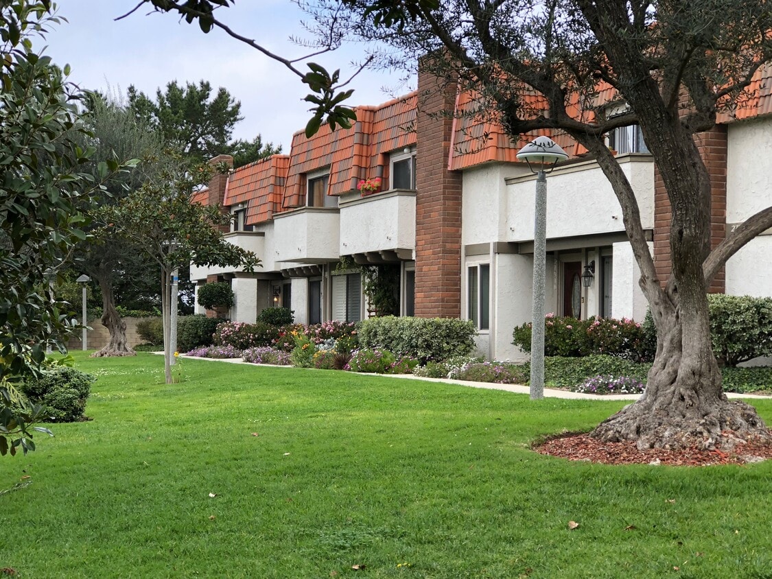 27904 Ridgebluff Ct, Rancho Palos Verdes, CA 90275 Townhome Rentals