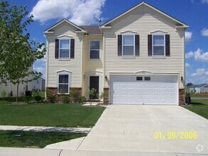 Building Photo - 898 Stonehurst Dr