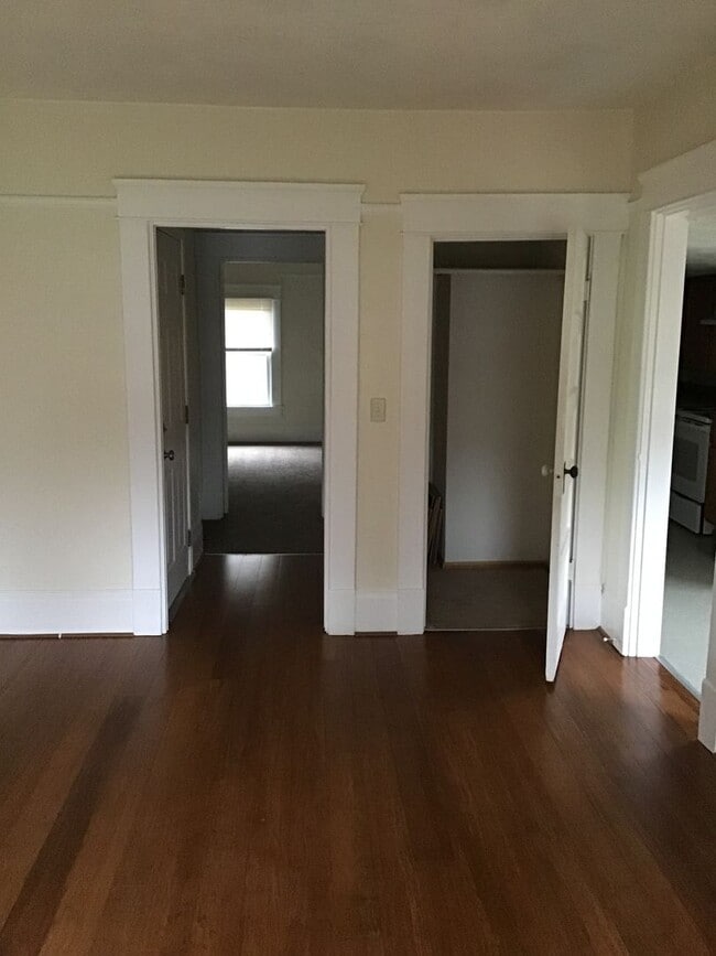 Building Photo - NW 5th