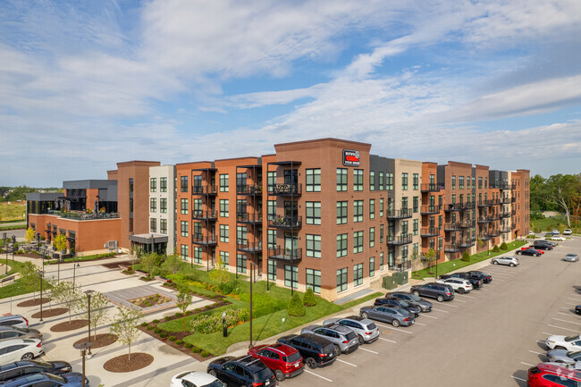 Building Photo - Wildhorse Apartments