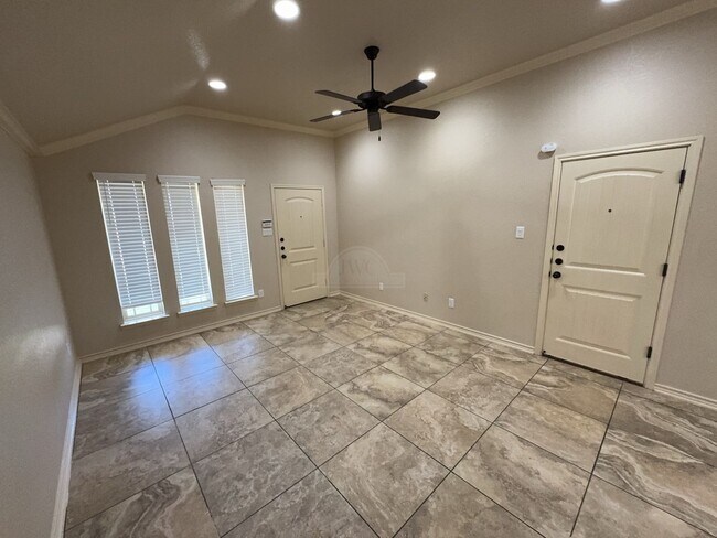 Building Photo - 5508 Settlers Ct