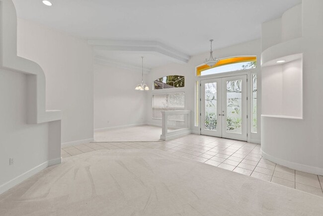 Building Photo - Beautiful Breakaway Trails Pool Home