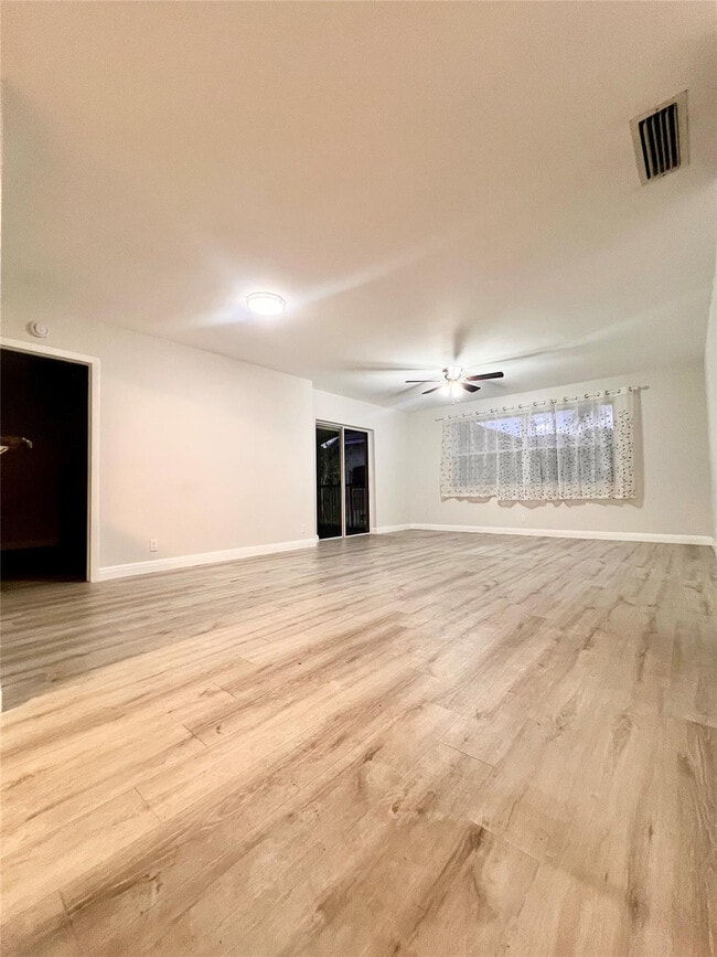 Building Photo - 12269 Royal Palm Blvd