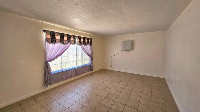 Building Photo - 21398 Baldwin Ln