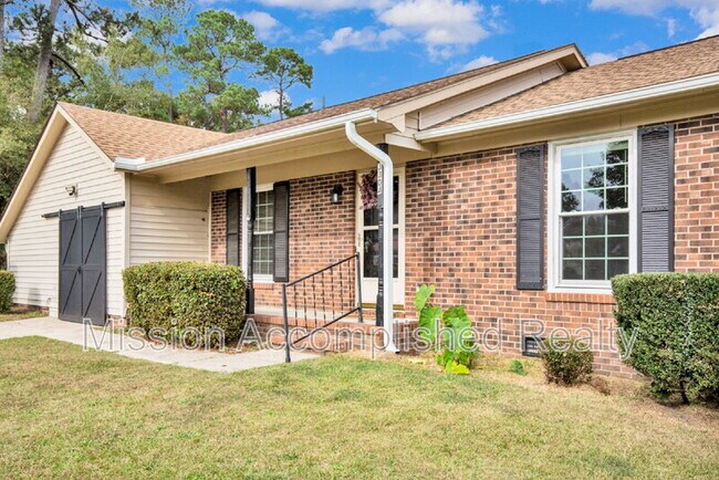 Foto del edificio - 3304 Redfox Rd