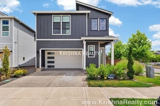 Building Photo - 7802 NW 156th Ter