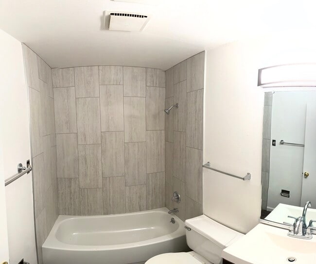 Photo - Canyon Place Apartments