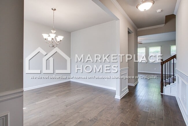 Building Photo - 6715 Hill Rock Ln