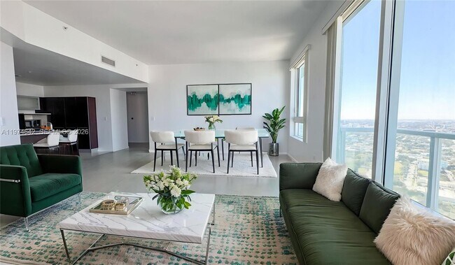 Foto del edificio - 1900 N Bayshore Dr