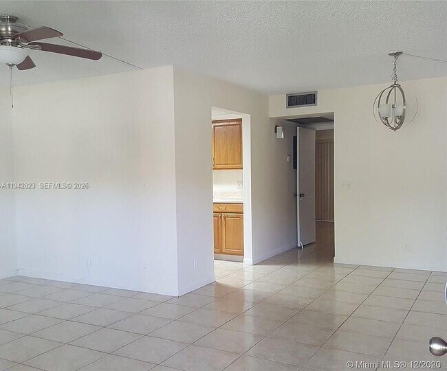 Foto del edificio - 850 SW 133rd Terrace