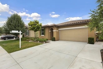 Building Photo - 13072 Bowker Play Ct