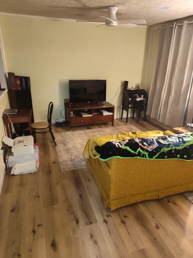 Foto del edificio - 14 Redbank Dr