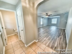 Building Photo - 2137 Dorman Dr