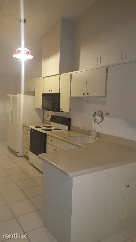 Building Photo - 7763 Country Pl